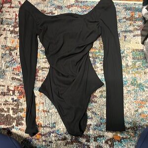 L U L U ‘ S  B O D Y  S U I T